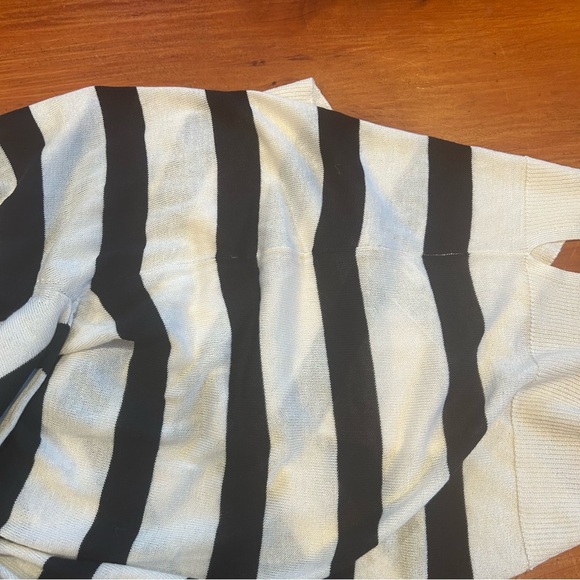 NWT Zara black/ivory striped lightweight sweater, size Large Nautical - Picture 10 of 10